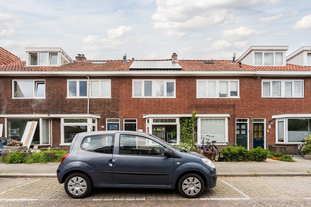Move-In Ready 1930s Townhouse in Utrecht Noordwest — 41