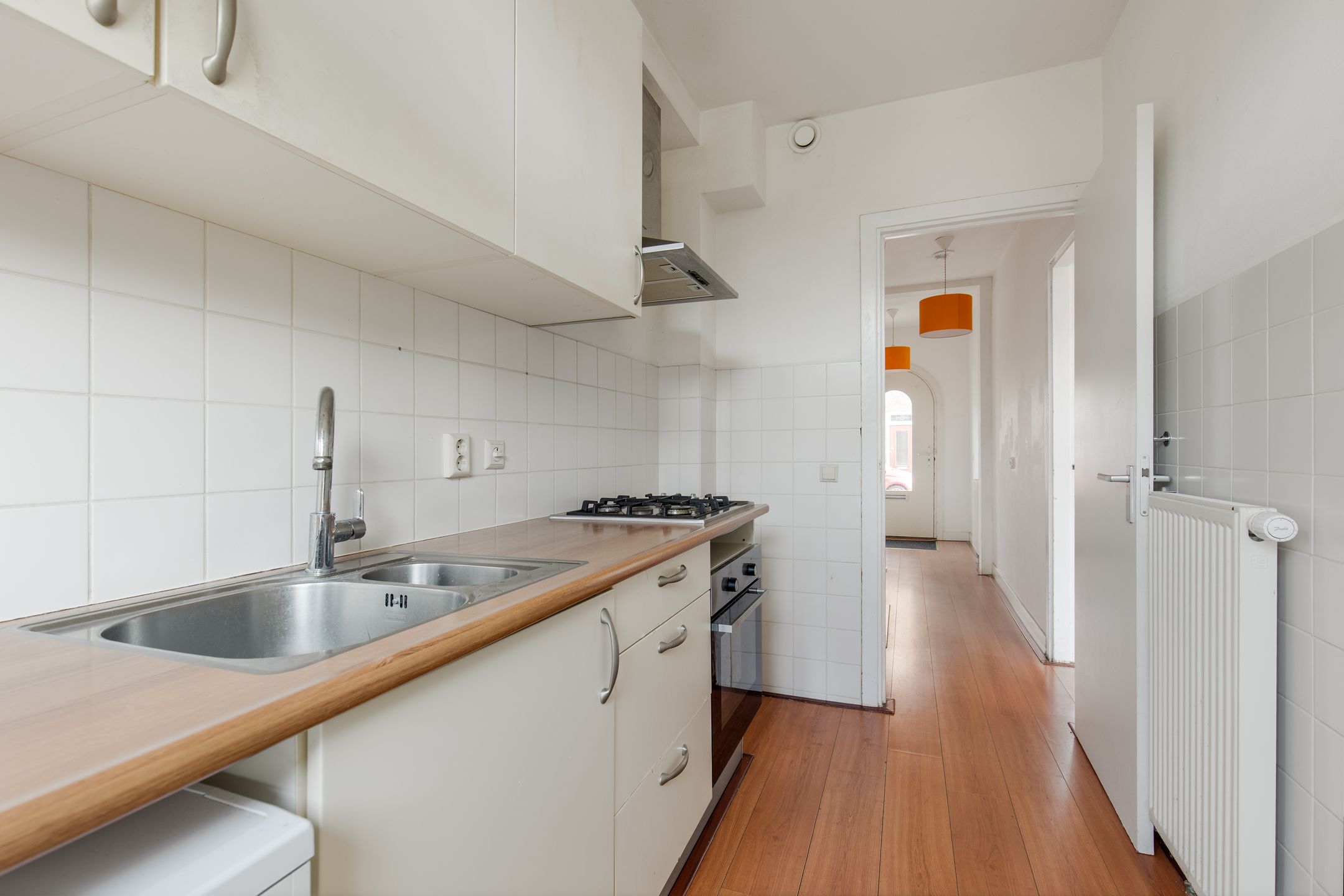 Charming 1930s Family Home with Expansion Potential in Popular Haarlemmerhoutkwartier — 9