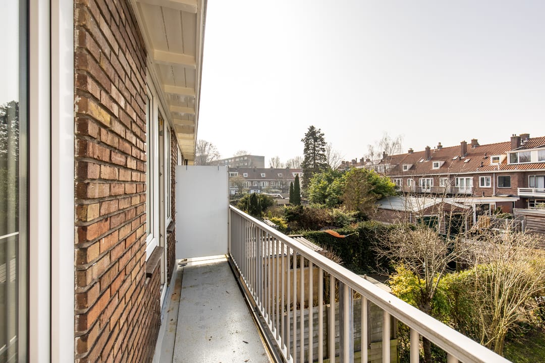 Charming 1930s Family Home with Expansion Potential in Popular Haarlemmerhoutkwartier — 22