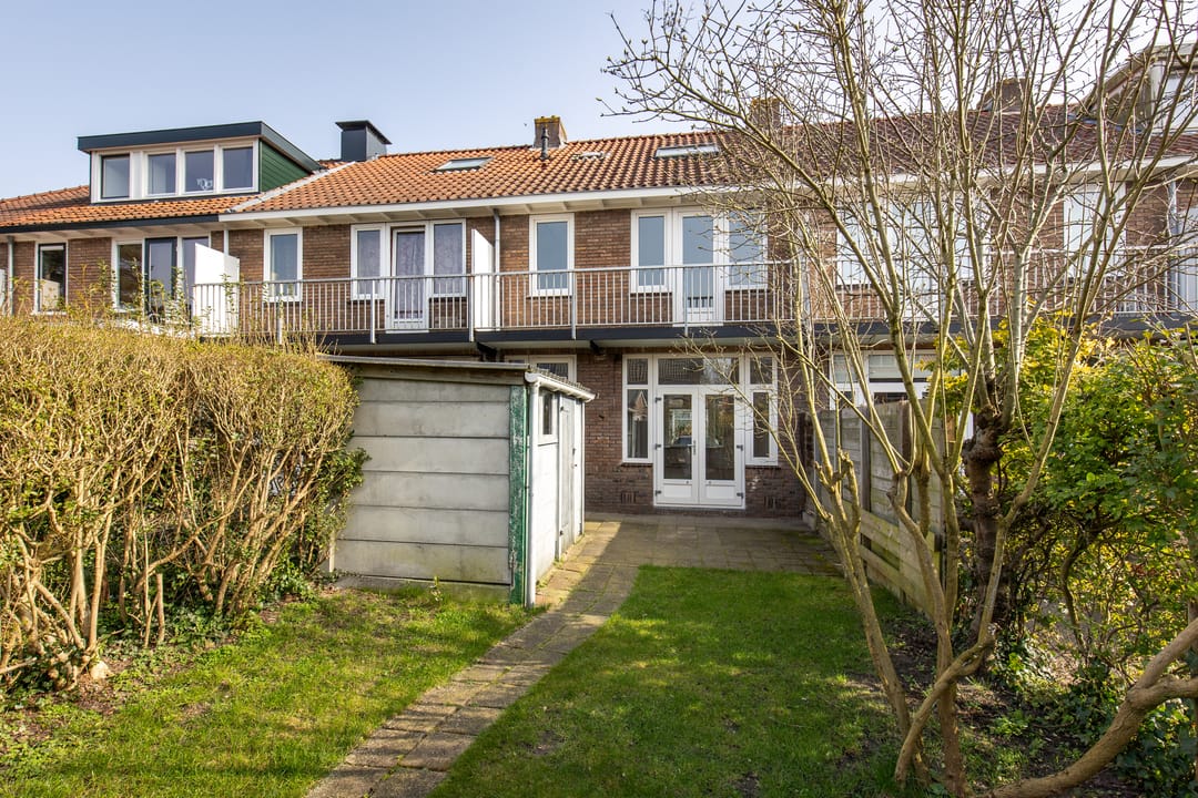 Charming 1930s Family Home with Expansion Potential in Popular Haarlemmerhoutkwartier — 13