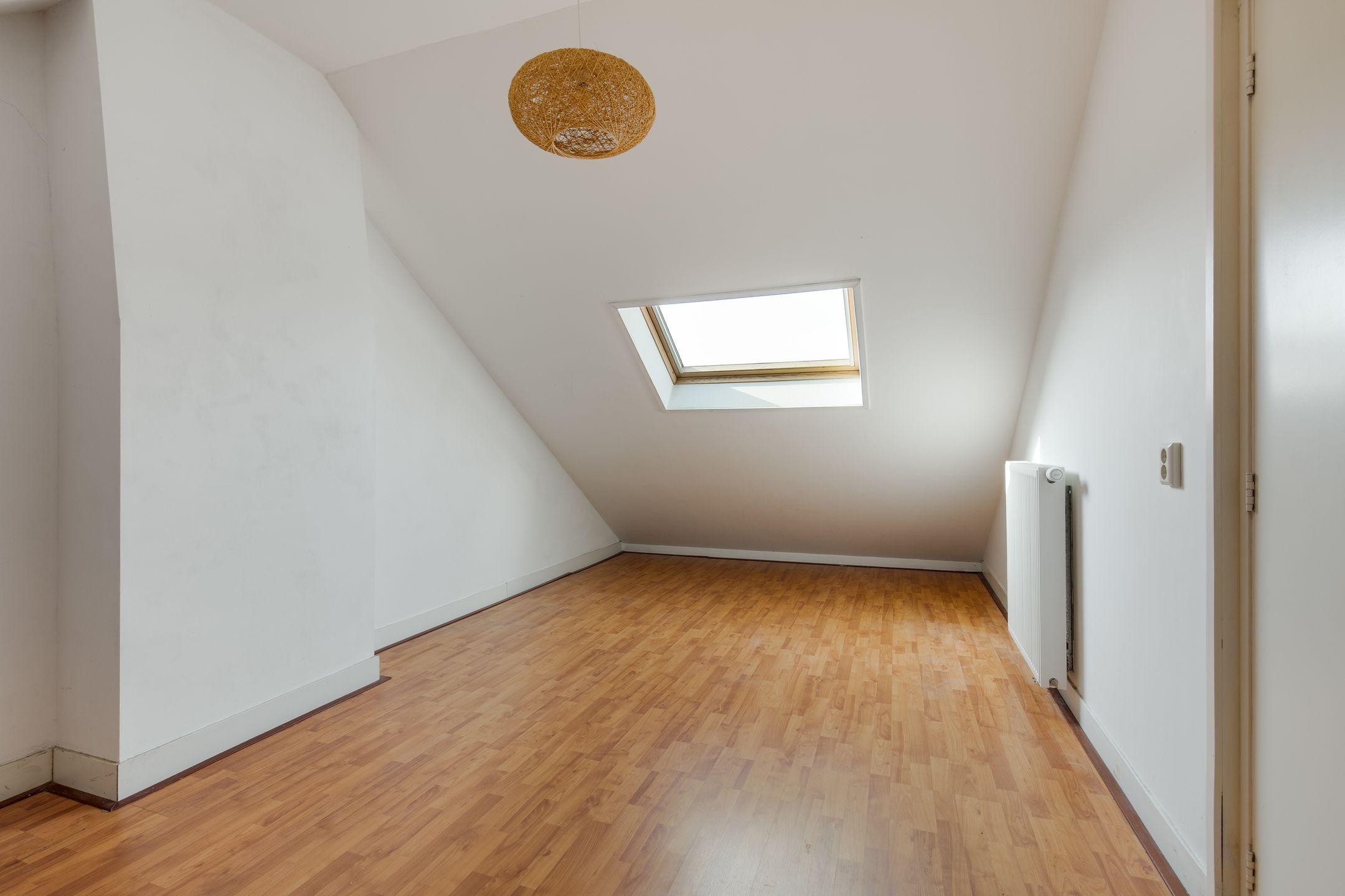 Charming 1930s Family Home with Expansion Potential in Popular Haarlemmerhoutkwartier — 27