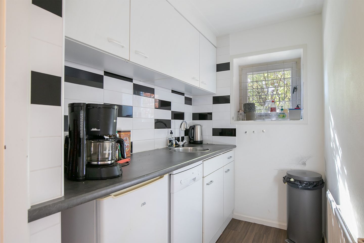 View photo 5 of Voorstraat 24
