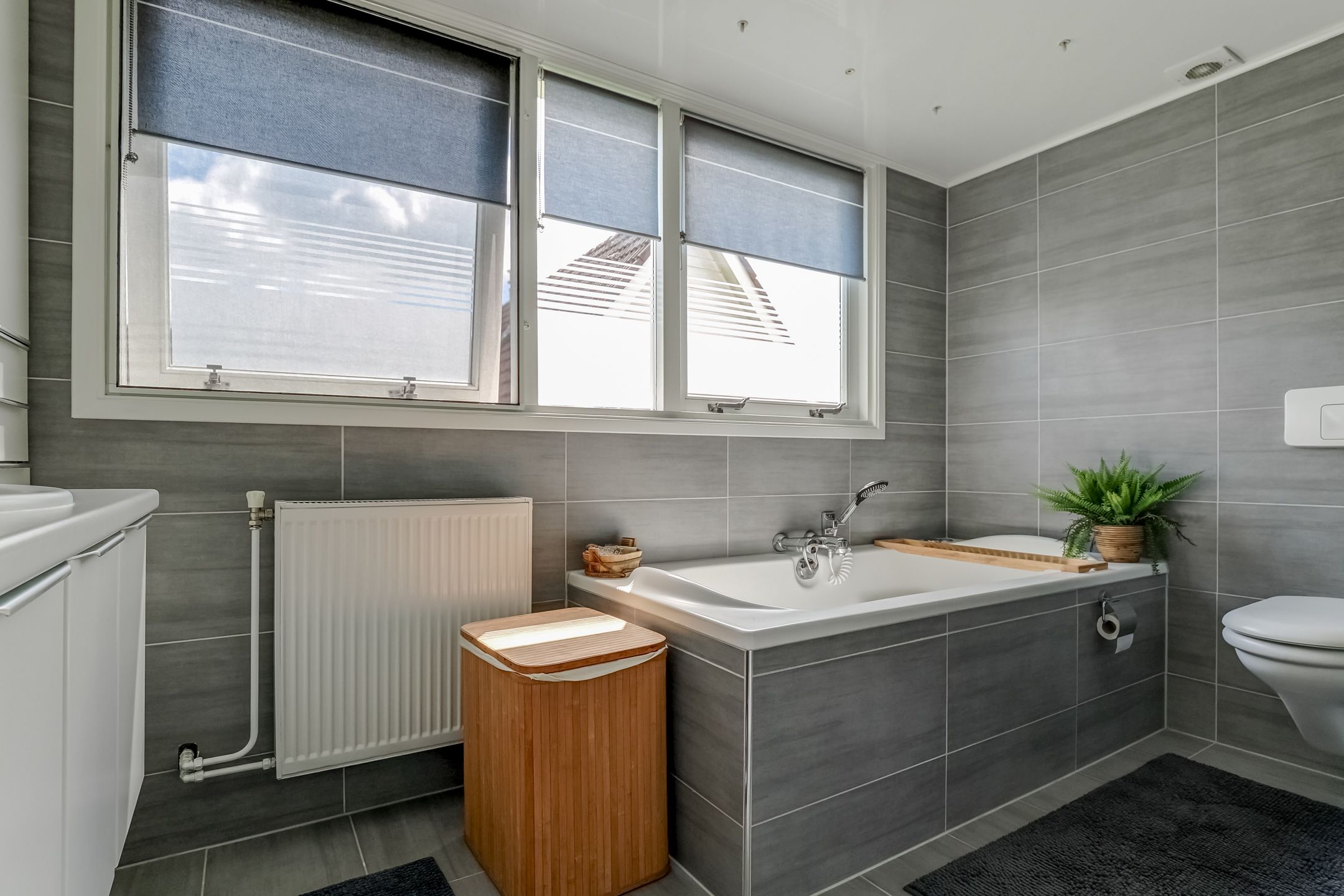 Modernized Semi-Detached Family Home with Energy Label A and Southwest Garden — 42