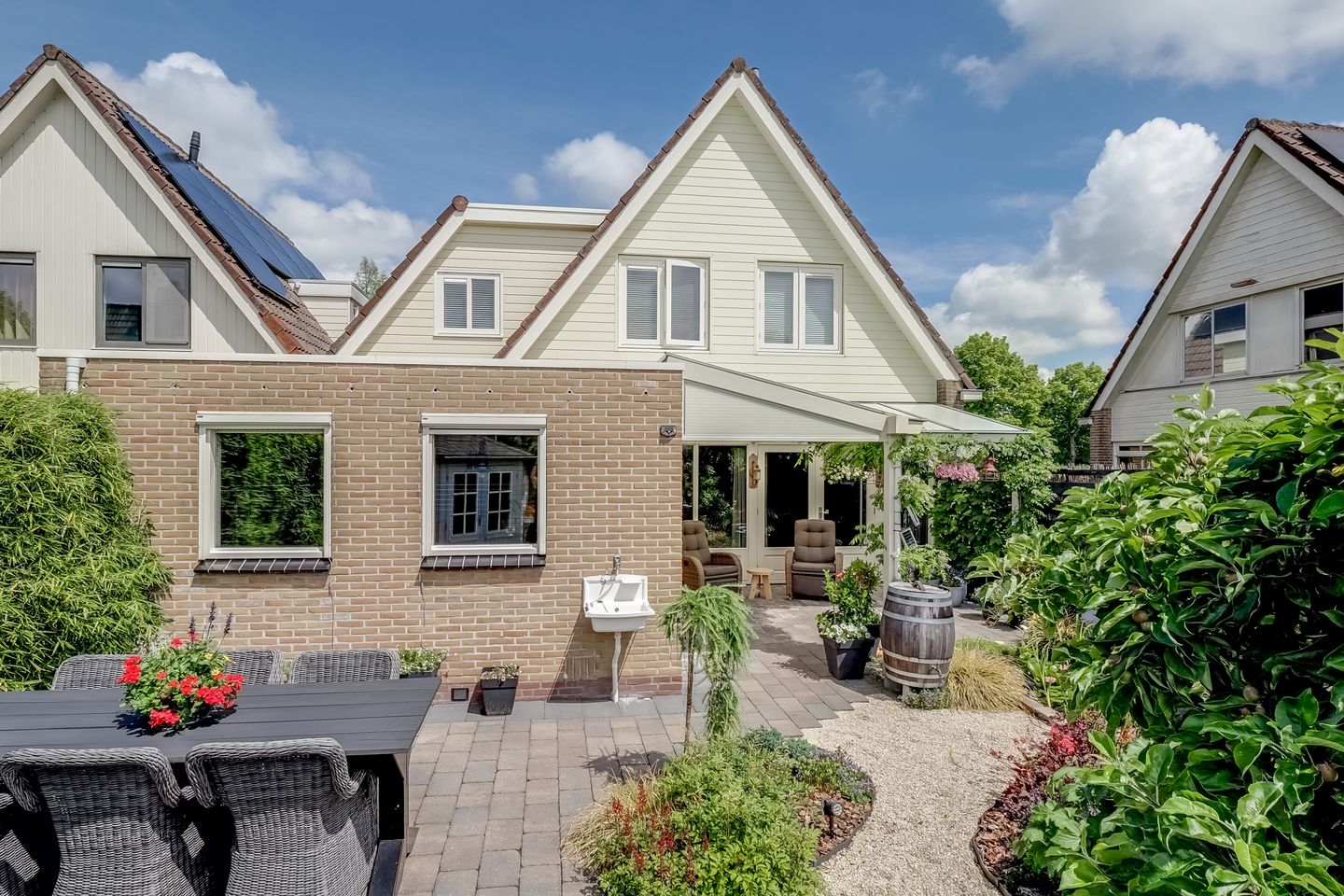 Modernized Semi-Detached Family Home with Energy Label A and Southwest Garden — 10