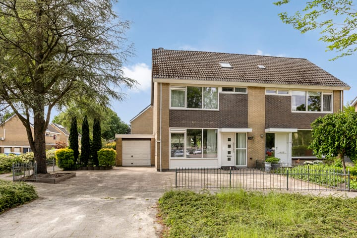 Photo 2 of Groningenlaan 28