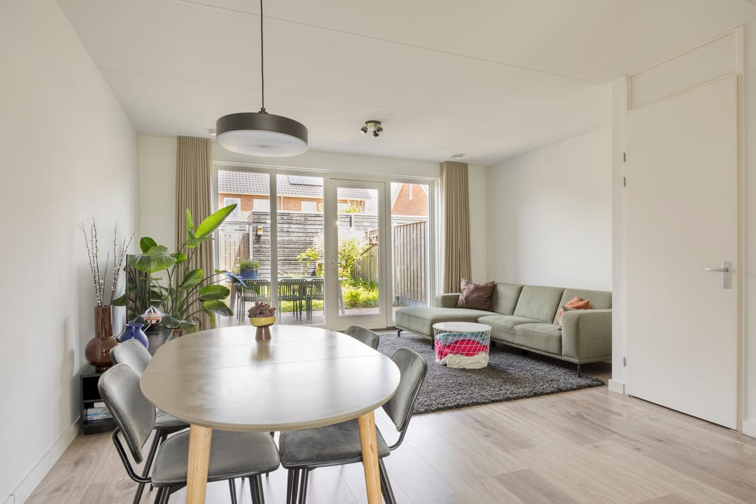 Modern Energy-Efficient Terraced Home in Family-Friendly Boxtel Neighborhood — 11