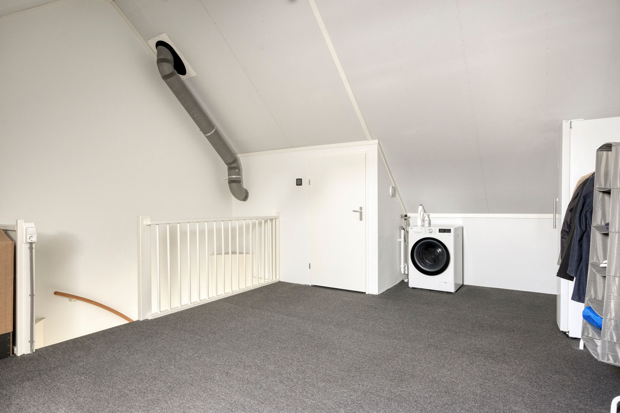 Modern Energy-Efficient Terraced Home in Family-Friendly Boxtel Neighborhood — 33