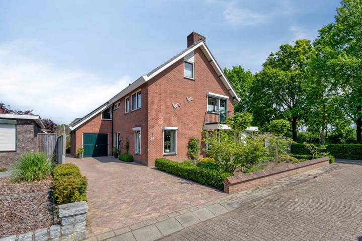 Photo 4 of Weversveld 59