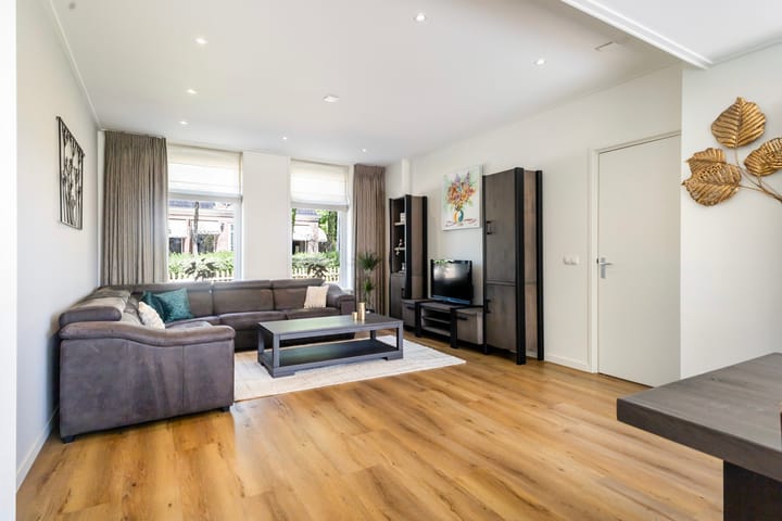 Vrijstaande woning te koop: Buorren 16, Bitgum