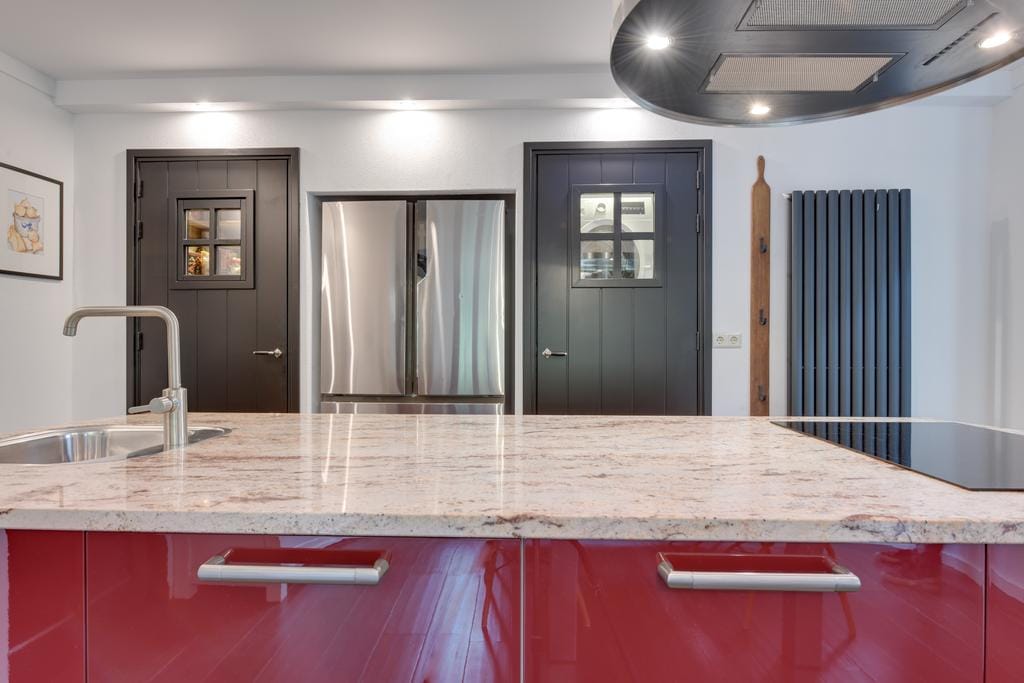 Detached Home with Independent Studio in Wooded Bergen — 16