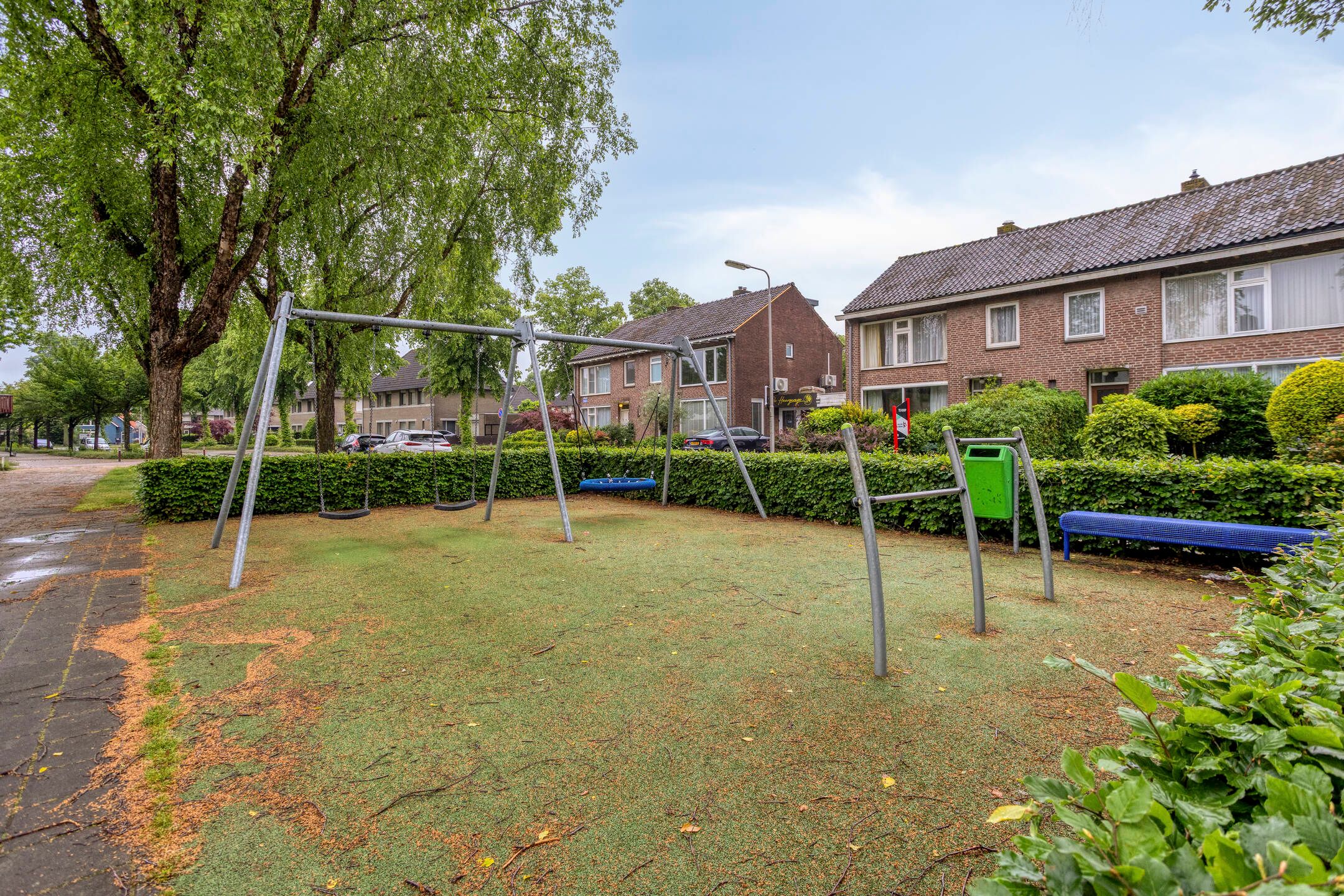 Renovated Semi-Detached Home with South-Facing Garden in Oss-Zuid — 42