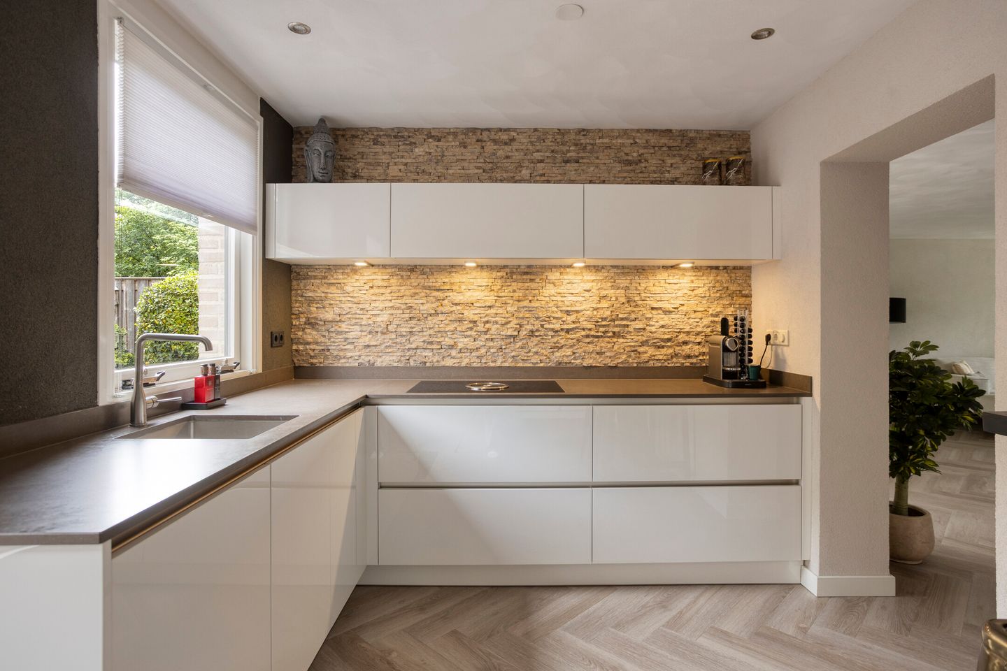 Renovated Semi-Detached Home with South-Facing Garden in Oss-Zuid — 19