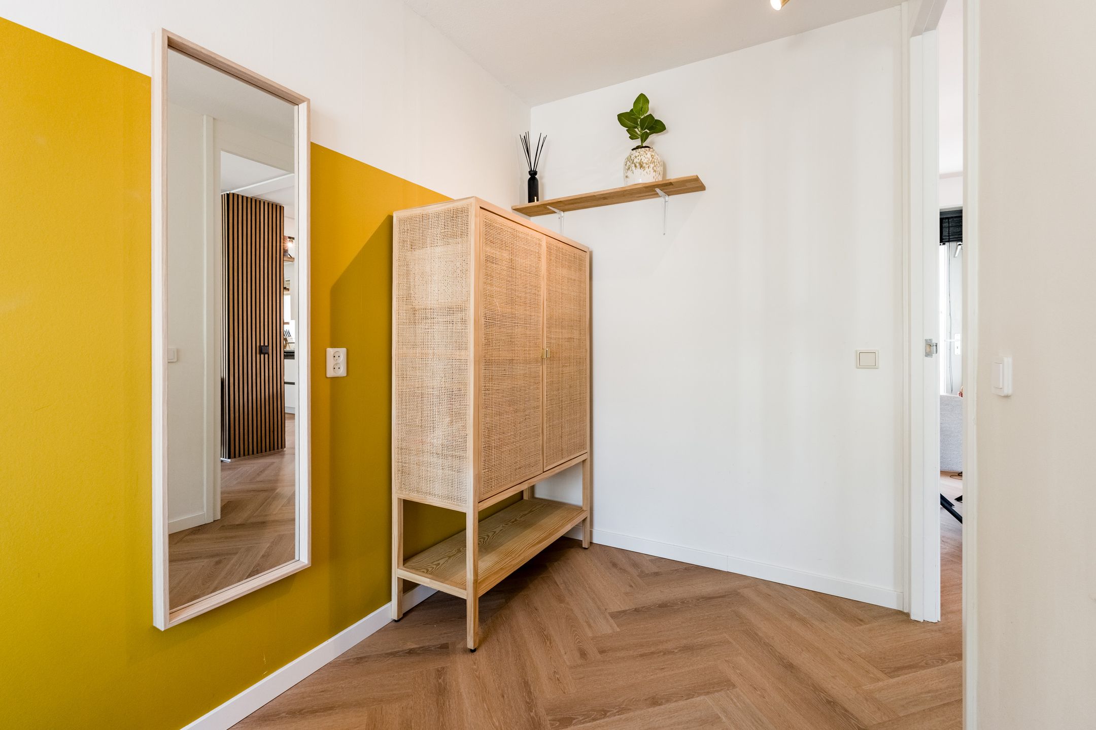 Photo 18 of Oogststraat 57