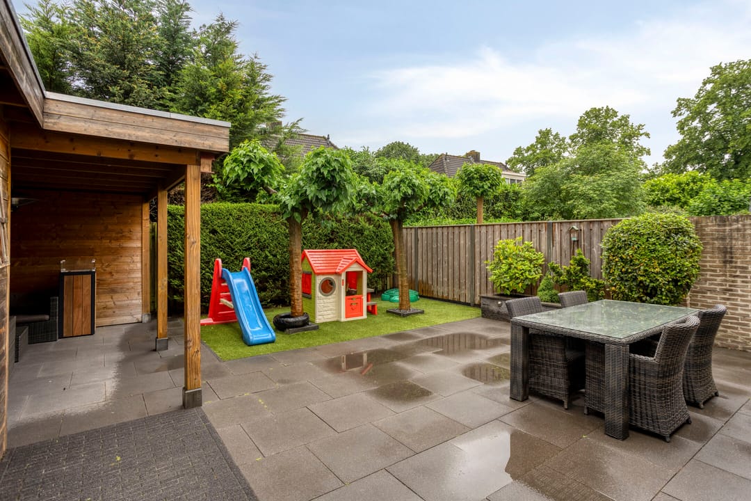 Renovated Semi-Detached Home with South-Facing Garden in Oss-Zuid — 28