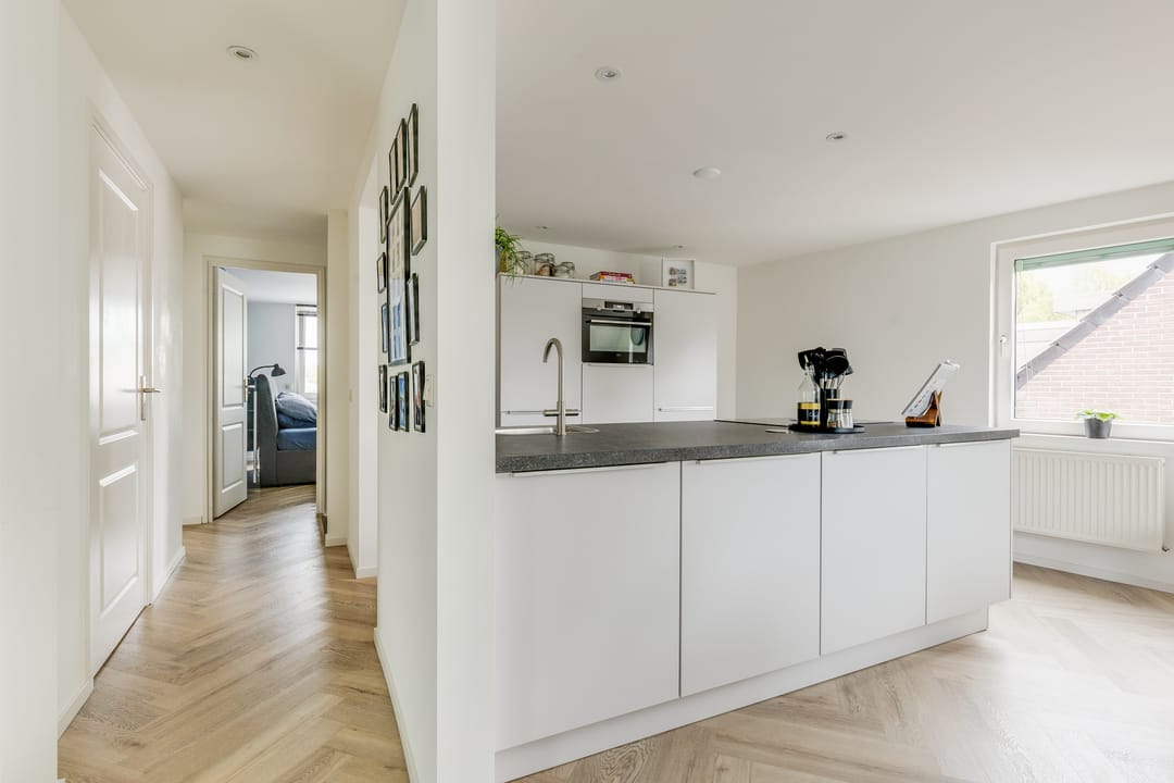 Move-in Ready Renovated Apartment in Doetinchem Center — 23