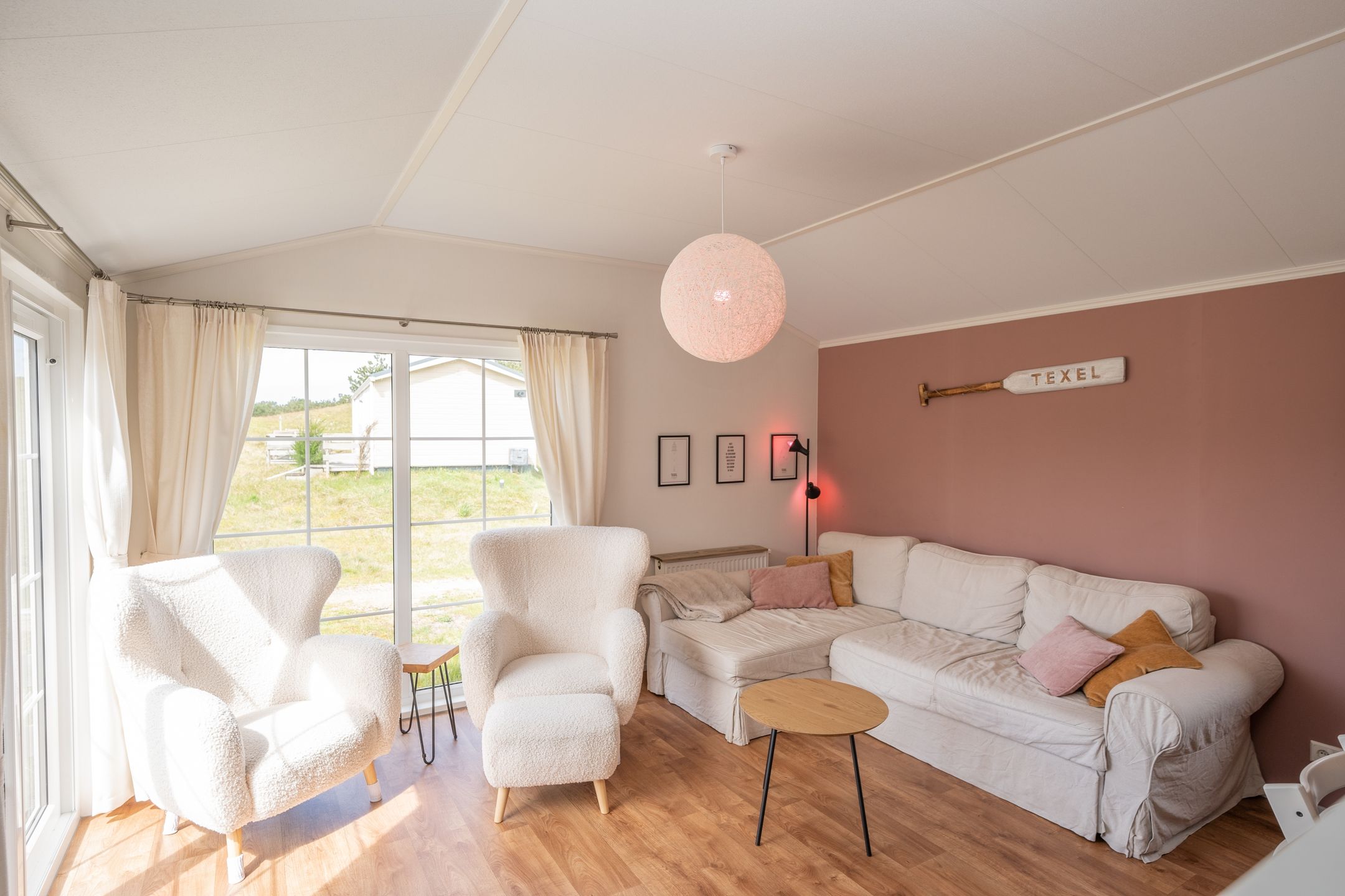 2-bedroom freehold villa in Den Hoorn (NH) — photo 5 of 5