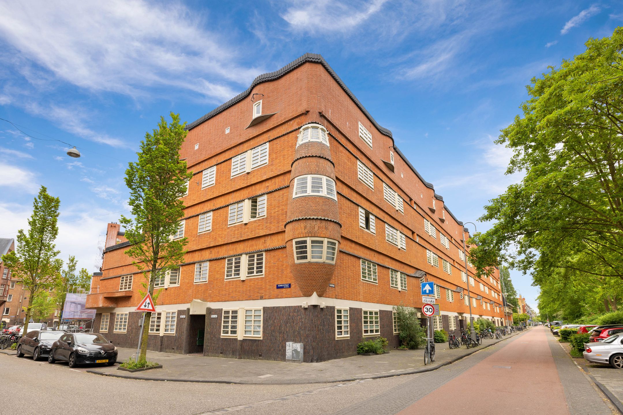 Photo 27 of Hembrugstraat 302