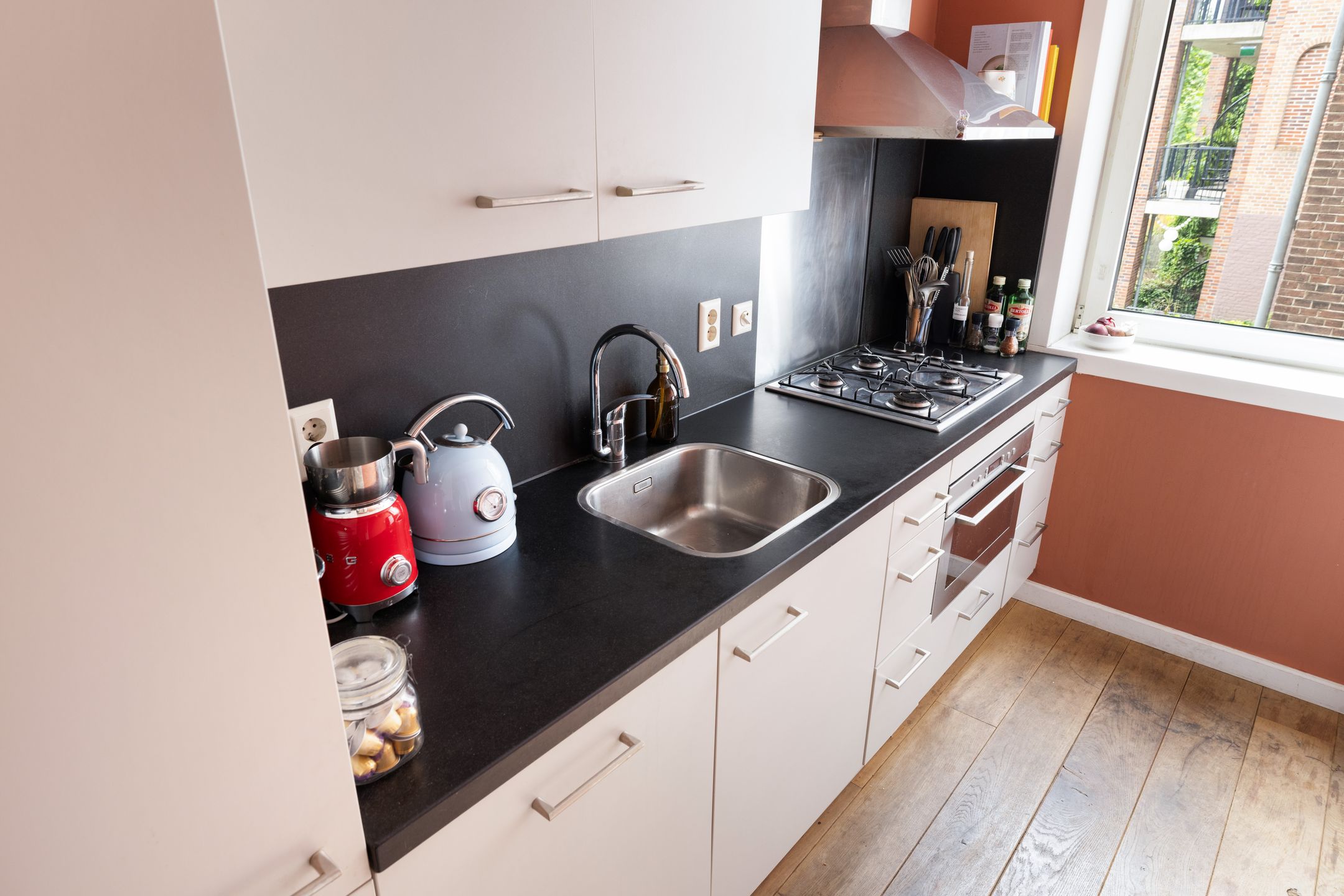Photo 21 of Hembrugstraat 302