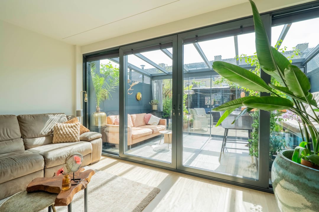 Ready-to-Move-In Family Home with Garden Room in Velserbroek — 17