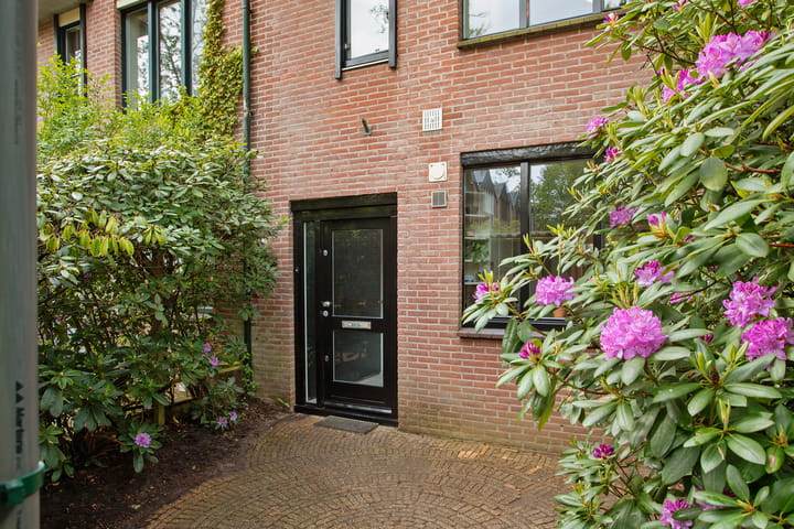 Photo 2 of Elzenlaan 11