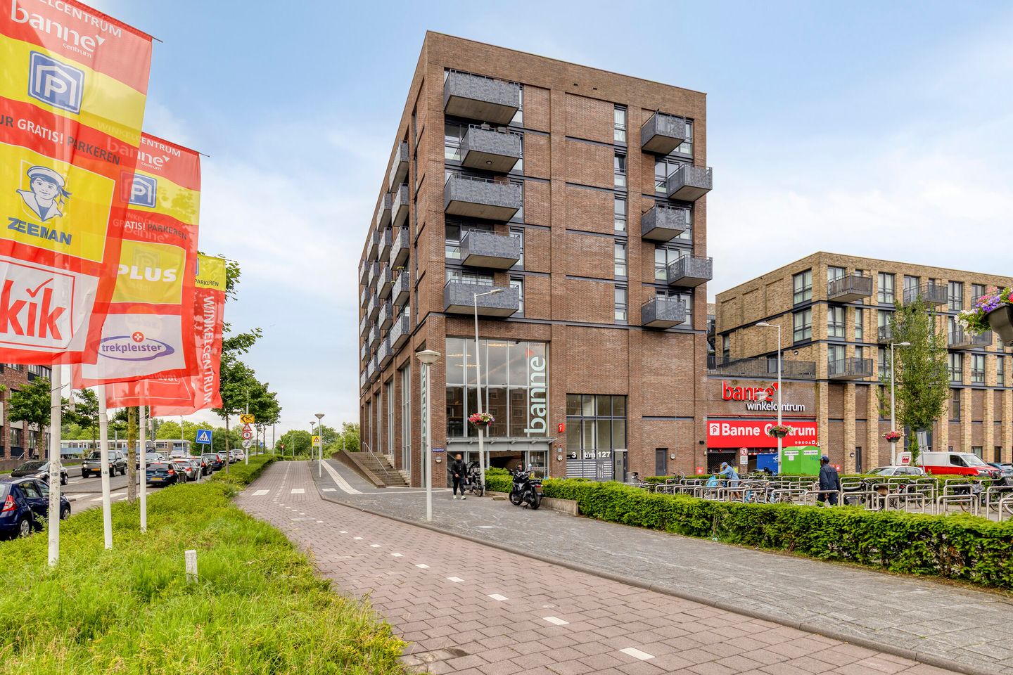 Foto 5 van Bezaanjachtplein 95-A