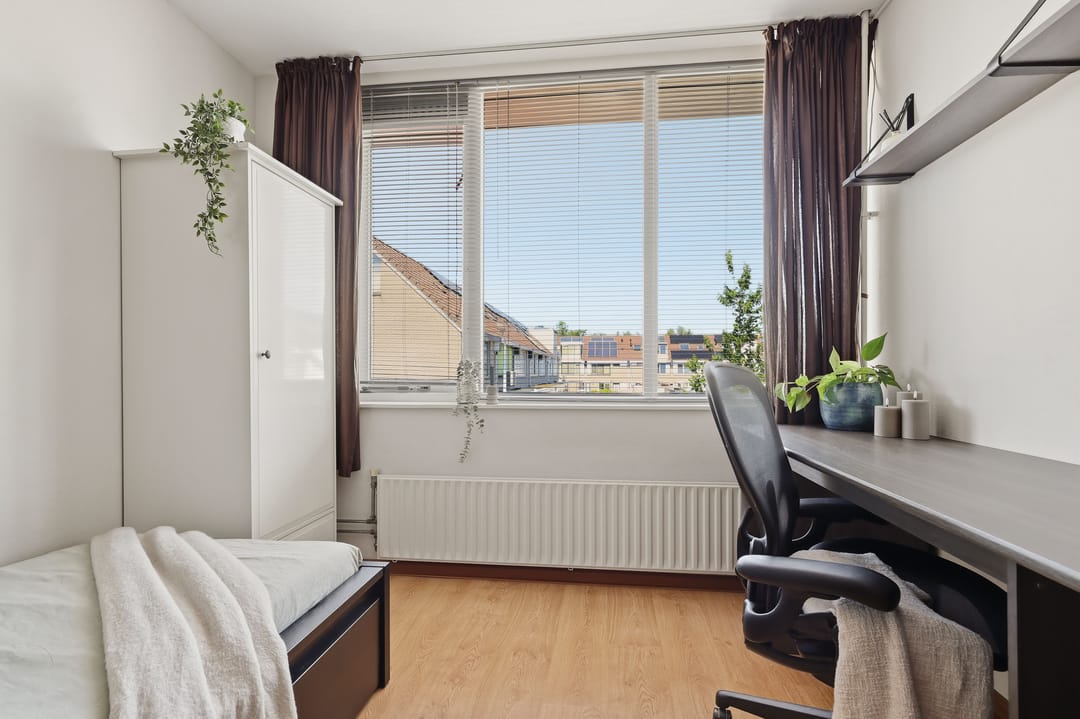 Spacious Family Home with Four Bedrooms and Energy Label A in Westerwatering — 23