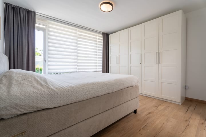 Tussenwoning te koop: Luchthavenlaan 14, Tilburg