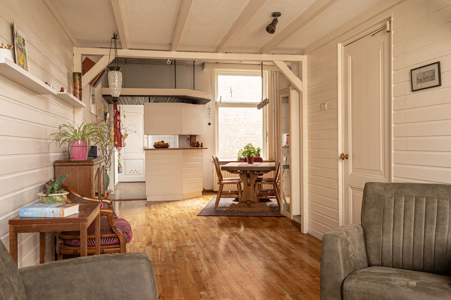 Spacious Townhouse in Popular Kleverparkbuurt with Renovation Potential — 19