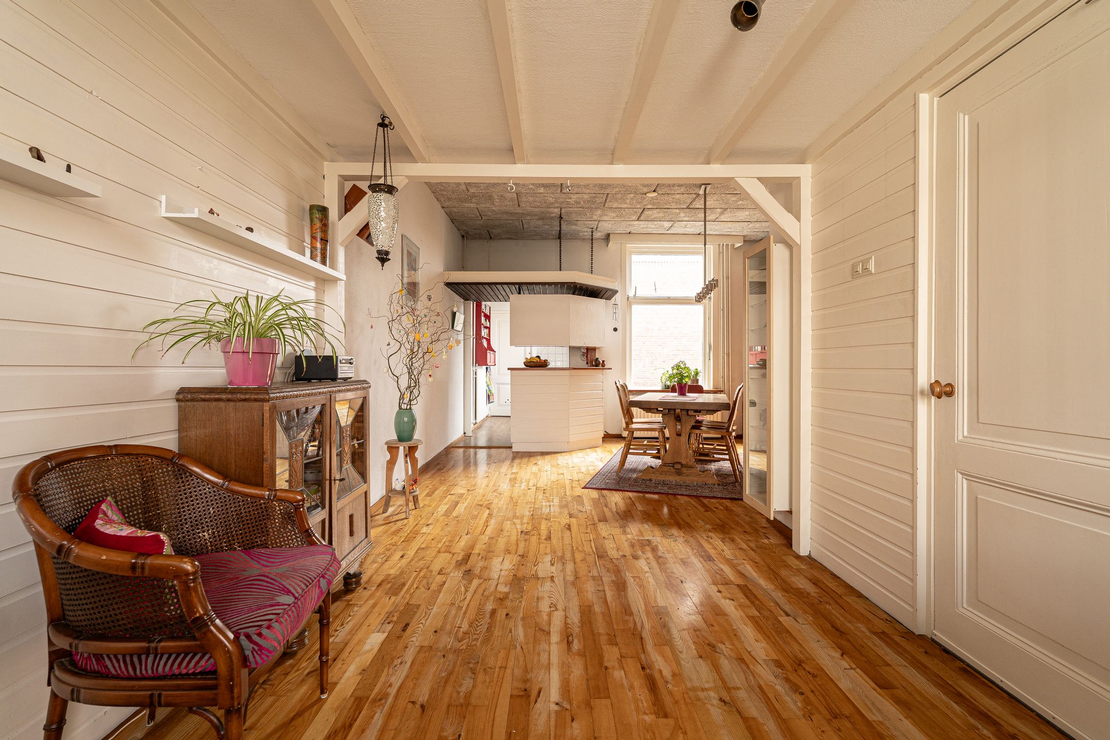Spacious Townhouse in Popular Kleverparkbuurt with Renovation Potential — 24