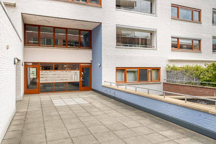 Photo 3 of Brugstraat 25