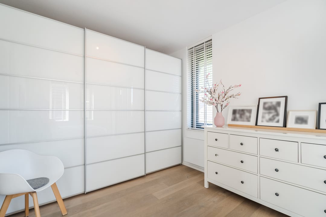 Spacious Semi-Detached Home with Large Waterfront Plot in Vleuterweide — 37