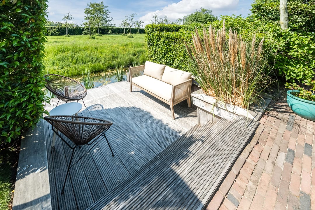 Spacious Semi-Detached Home with Large Waterfront Plot in Vleuterweide — 16
