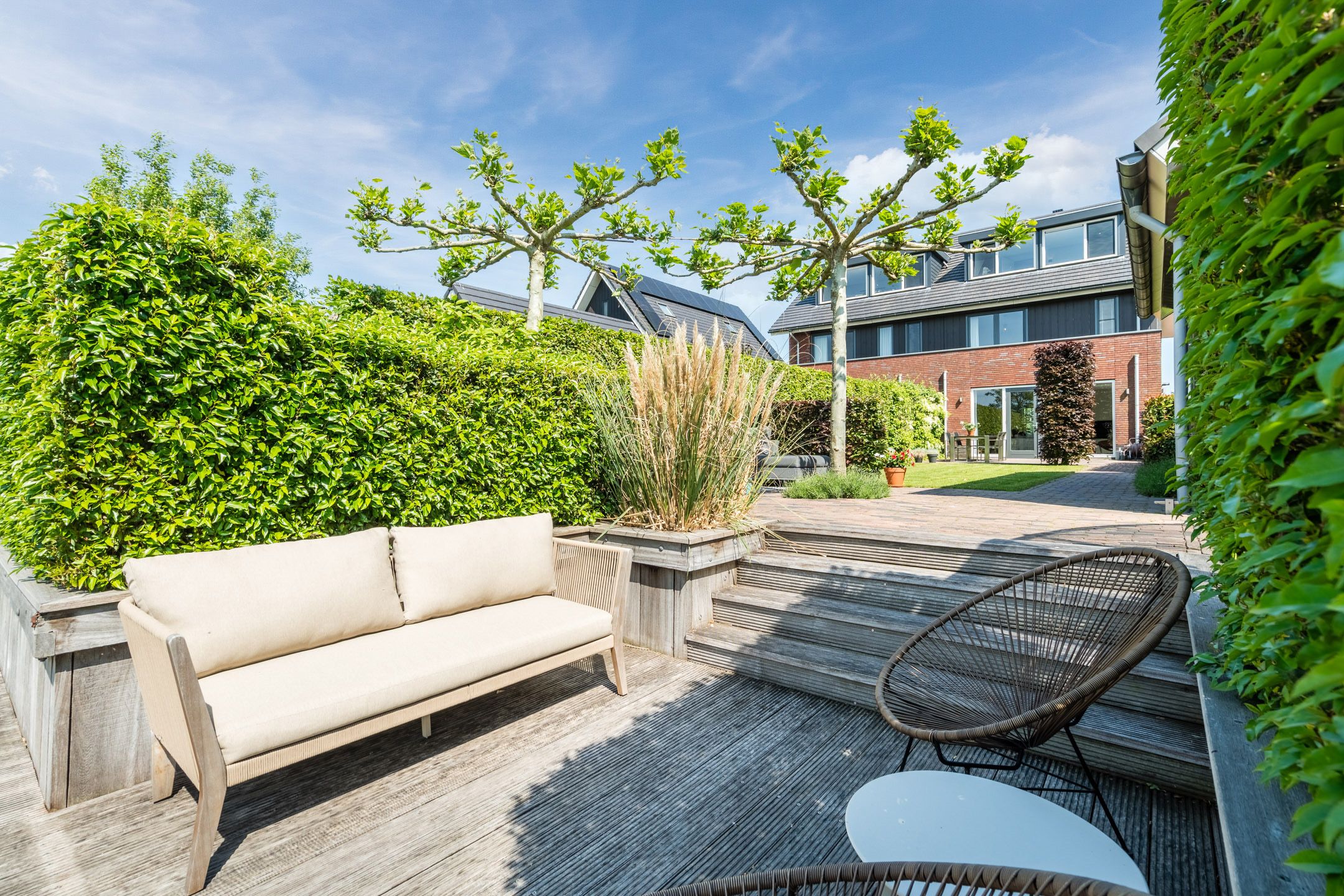 Spacious Semi-Detached Home with Large Waterfront Plot in Vleuterweide — 21