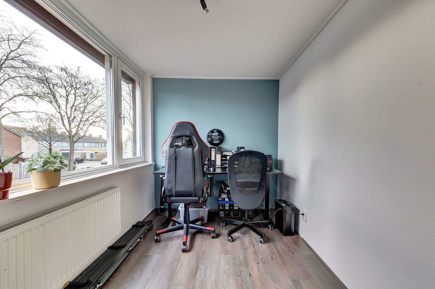 Spacious Four-Bedroom Terraced Home with Modern Renovations in Waalwijk — 20
