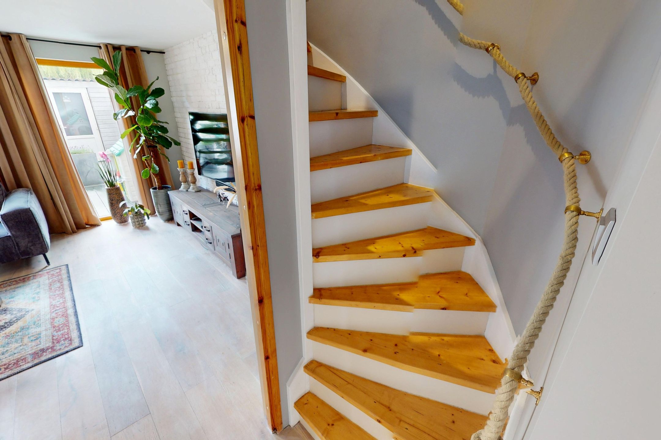 Move-In Ready Terraced Home in Popular Kersenboogerd Neighborhood — 24