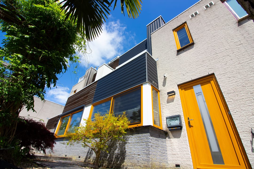 Maison mitoyenne prête à emménager dans le quartier prisé de Kersenboogerd
