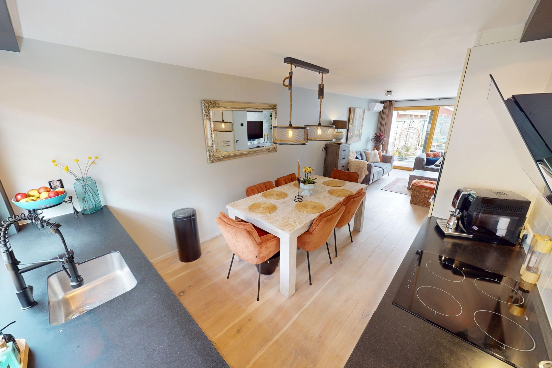 Move-In Ready Terraced Home in Popular Kersenboogerd Neighborhood — 21