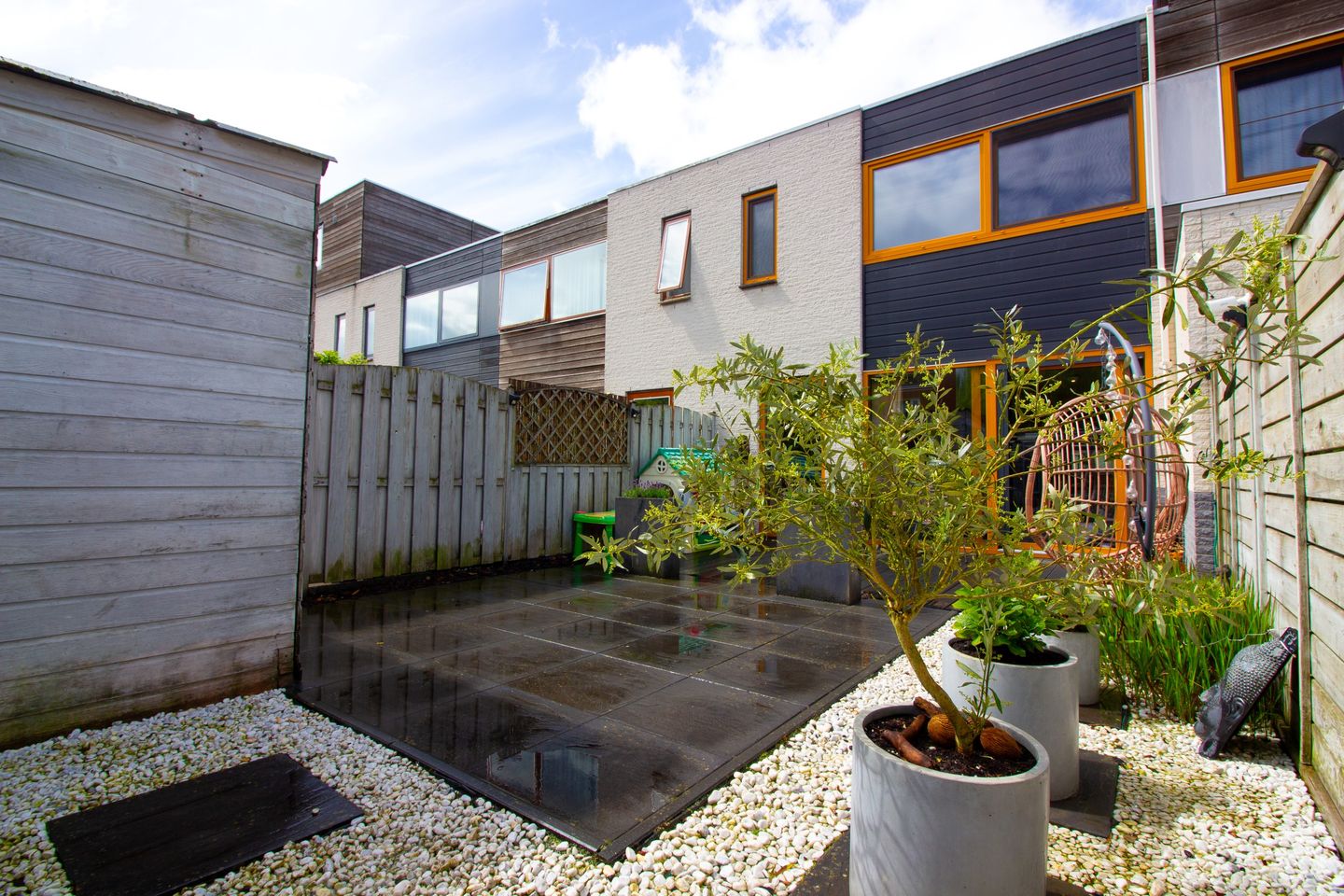 Move-In Ready Terraced Home in Popular Kersenboogerd Neighborhood — 44