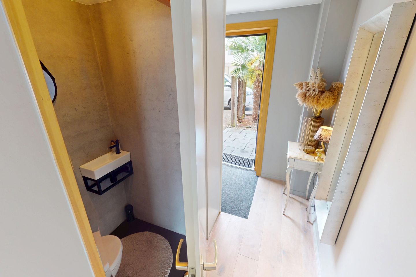 Move-In Ready Terraced Home in Popular Kersenboogerd Neighborhood — 10