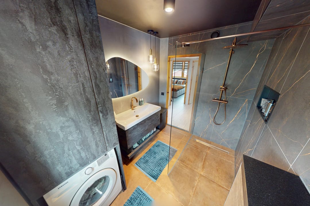 Move-In Ready Terraced Home in Popular Kersenboogerd Neighborhood — 41