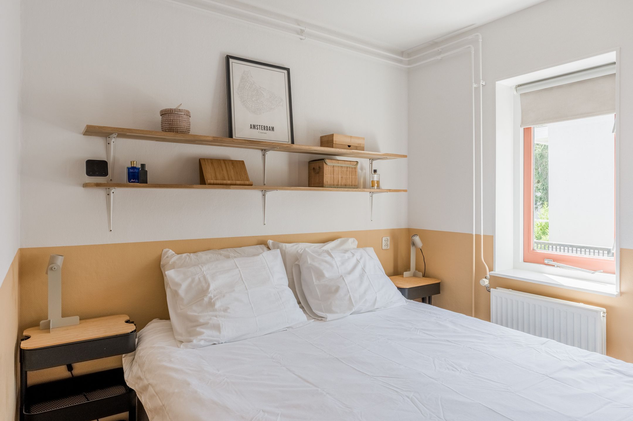 Charming Two-Bedroom Apartment with Sunny South-Facing Balcony in Historic Betondorp — 15