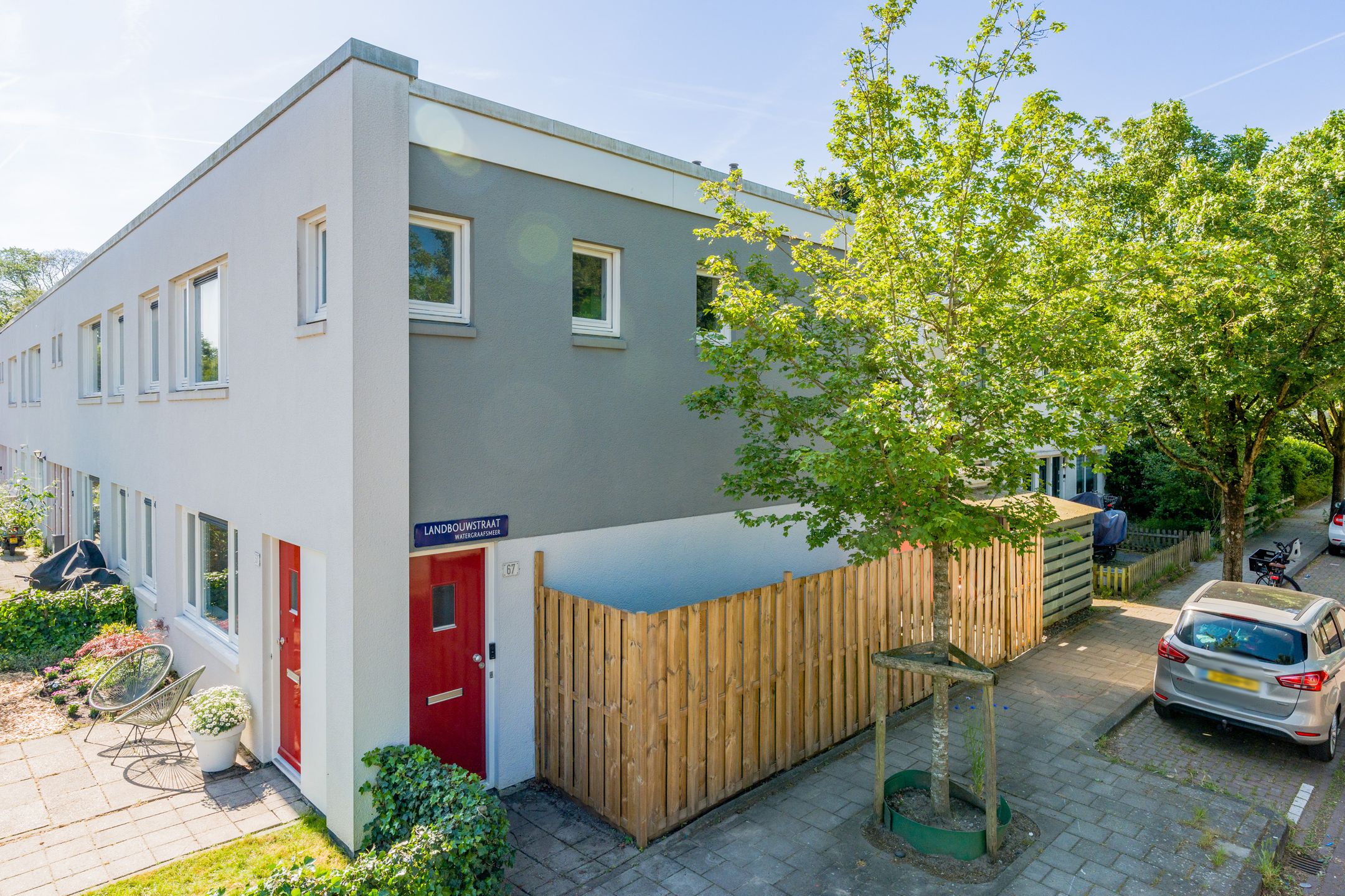 Charming Two-Bedroom Apartment with Sunny South-Facing Balcony in Historic Betondorp — 33
