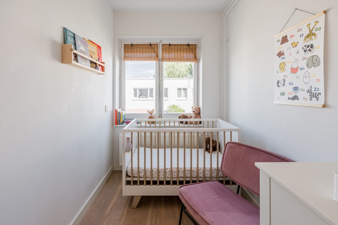 Charming Two-Bedroom Apartment with Sunny South-Facing Balcony in Historic Betondorp — 17