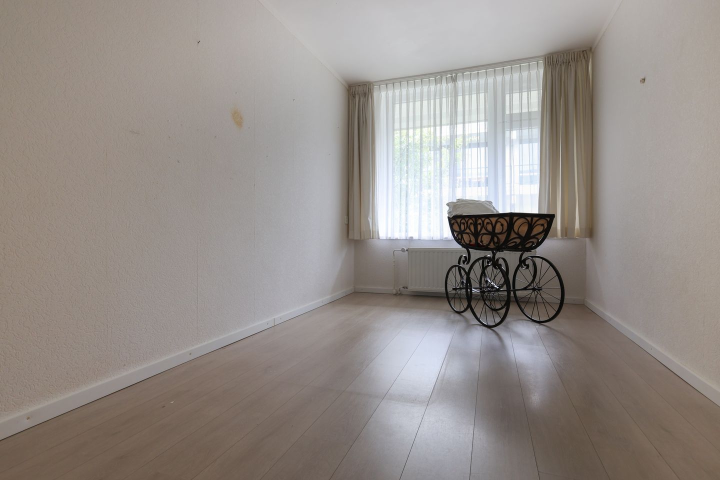 Photo 20 of Ir. Lelystraat 38