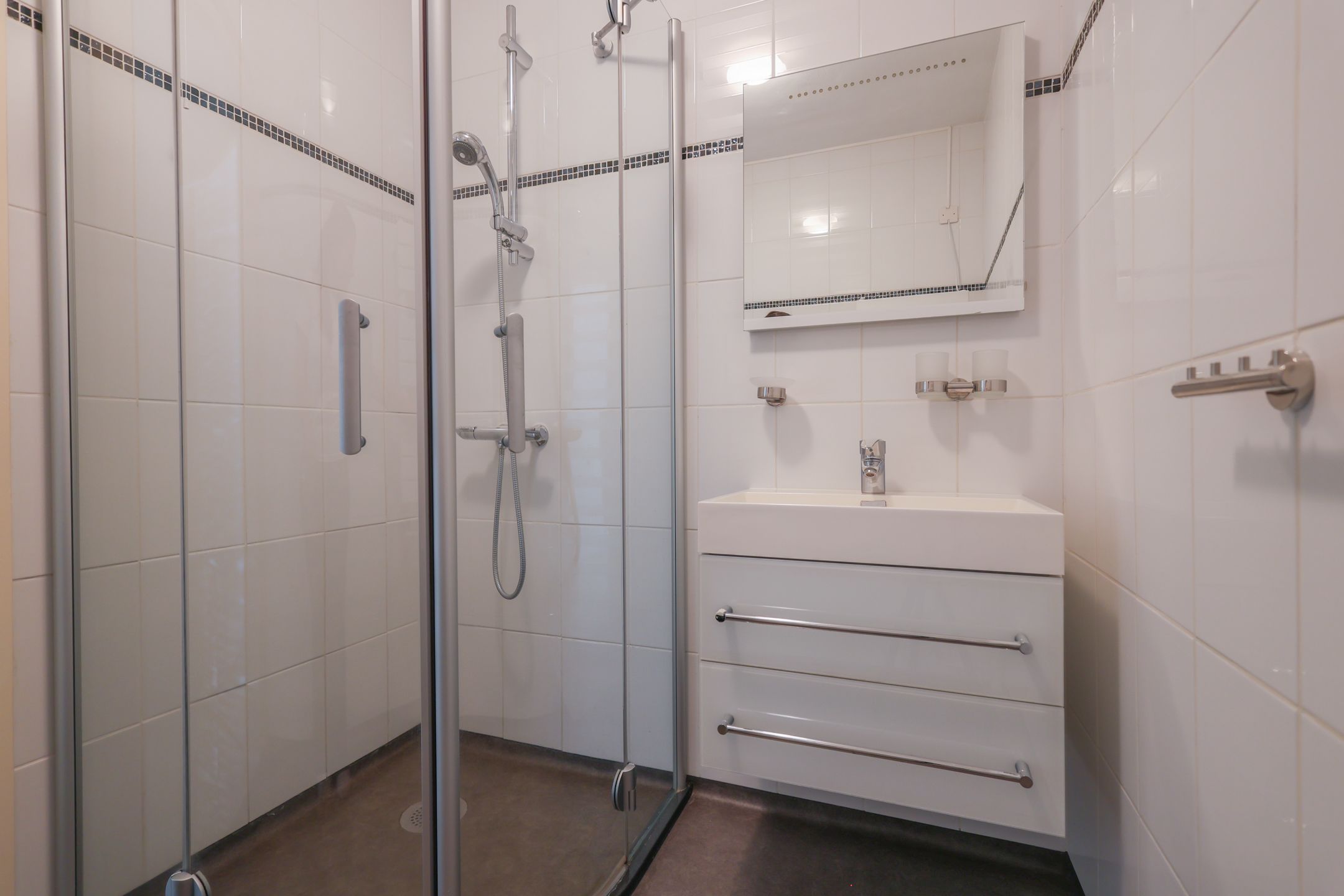 Photo 18 of Ir. Lelystraat 38