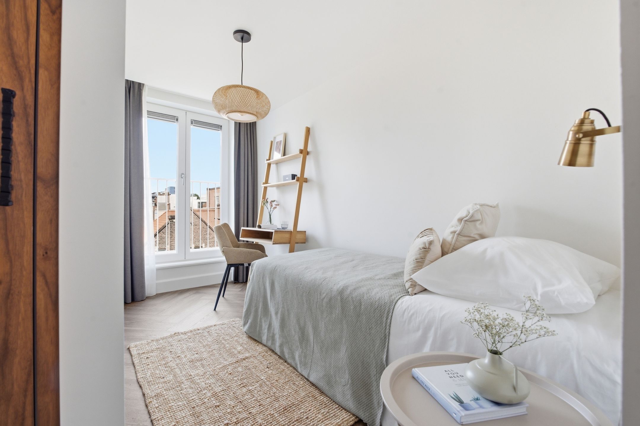 High-End Renovated Freehold Apartment with Private Rooftop Terrace in Amsterdam Oud-Zuid — 15
