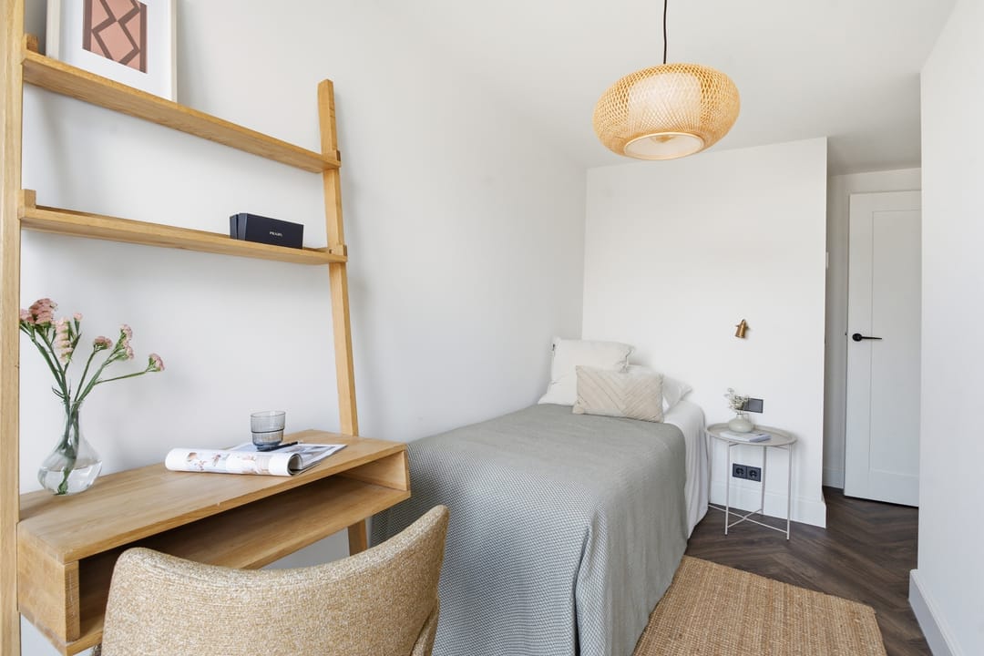 High-End Renovated Freehold Apartment with Private Rooftop Terrace in Amsterdam Oud-Zuid — 16