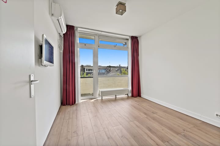 Appartement te koop: Moerweg 316, 'S-Gravenhage