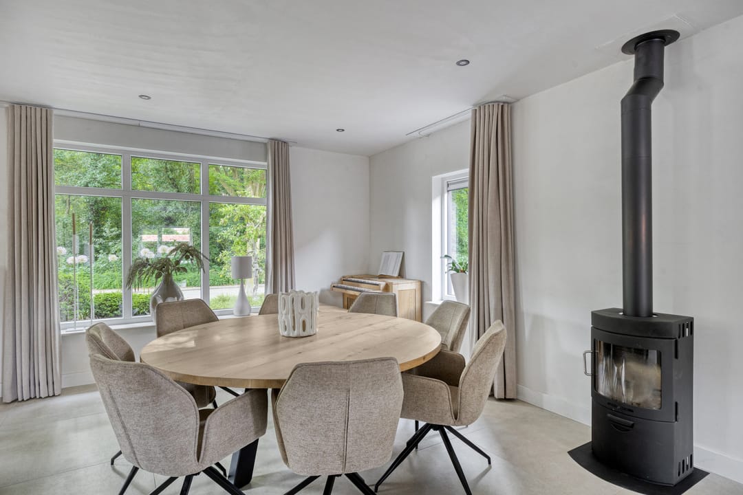 Characterful Detached Family Home with Modern 2025 Renovations in Forest-Adjacent Setting — 13