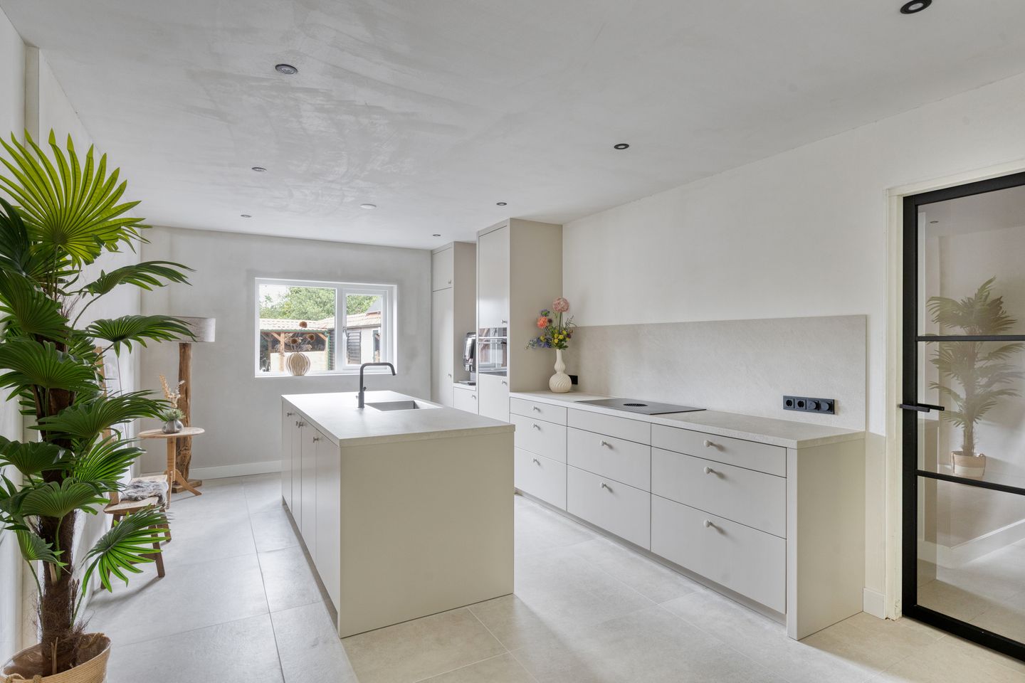 Characterful Detached Family Home with Modern 2025 Renovations in Forest-Adjacent Setting — 14